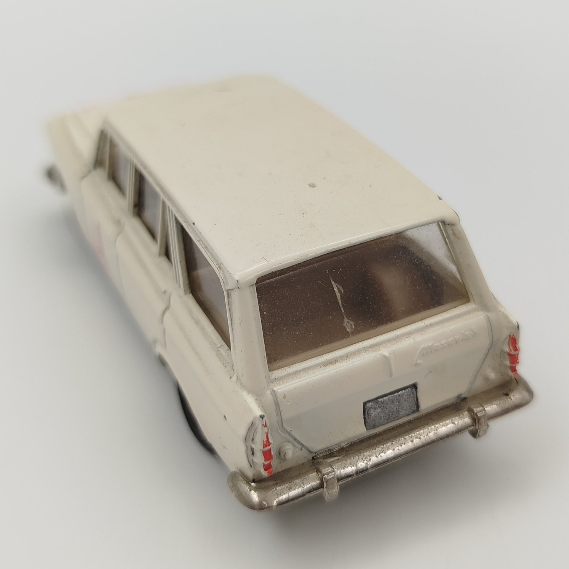 Масштабная модель автомобиля  "Москвич 426 - XXII Летние Олимпийские игры 1980 года" 1:43, модель А3 (Белая Олимпийская Серия - БОС), Саратовский завод «Тантал», металл, пластик, СССР, 1980 г.