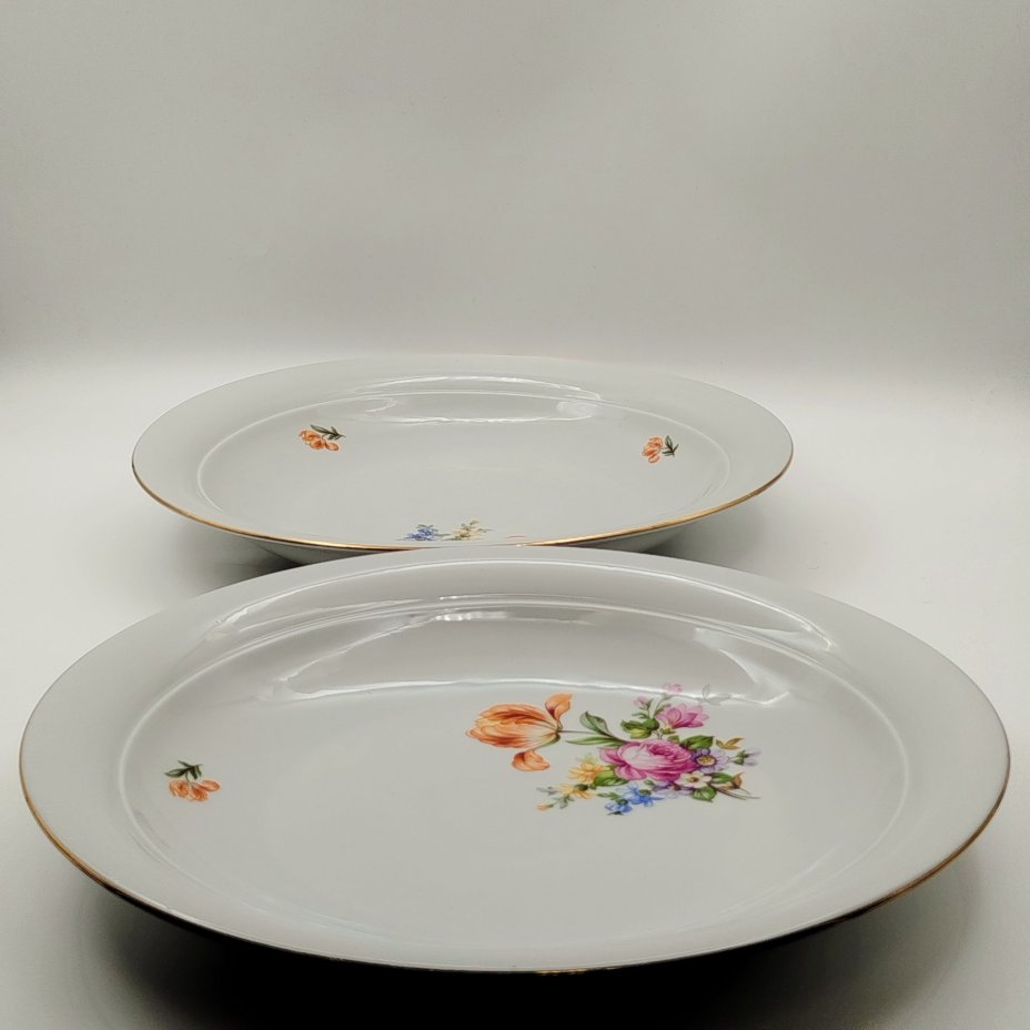 Набор из двух больших круглых блюд с цветочным декором, фарфор, деколь, золочение, Kahla, ГДР, 1960-1990 гг.