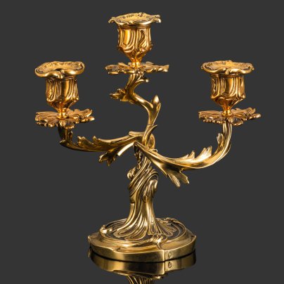 Канделябр на три свечи