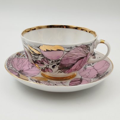 Чайная пара "Мой сад" в розовом оттенке, (из серии "Времена года"), форма "Тюльпан", автор формы С.Е. Яковлева, автор росписи Н.П. Славина