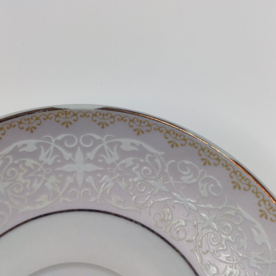 Набор из 5-ти блюдец, украшенных рельефным орнаментом, фарфор, деколь, золочение, Loraine, Китай, 2000-2015 гг., Loraine