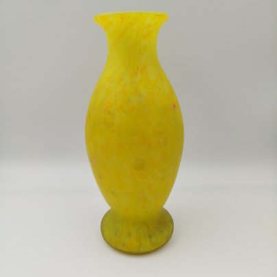 Ваза для цветов лимонно-желтого цвета, матовая, стекло, Европа, 1930-1960 гг.