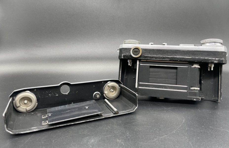 Фотоаппарат "Киев-4А" с объективом "Юпитер-8М", в оригинальном чехле, Киевский завод «Арсенал»