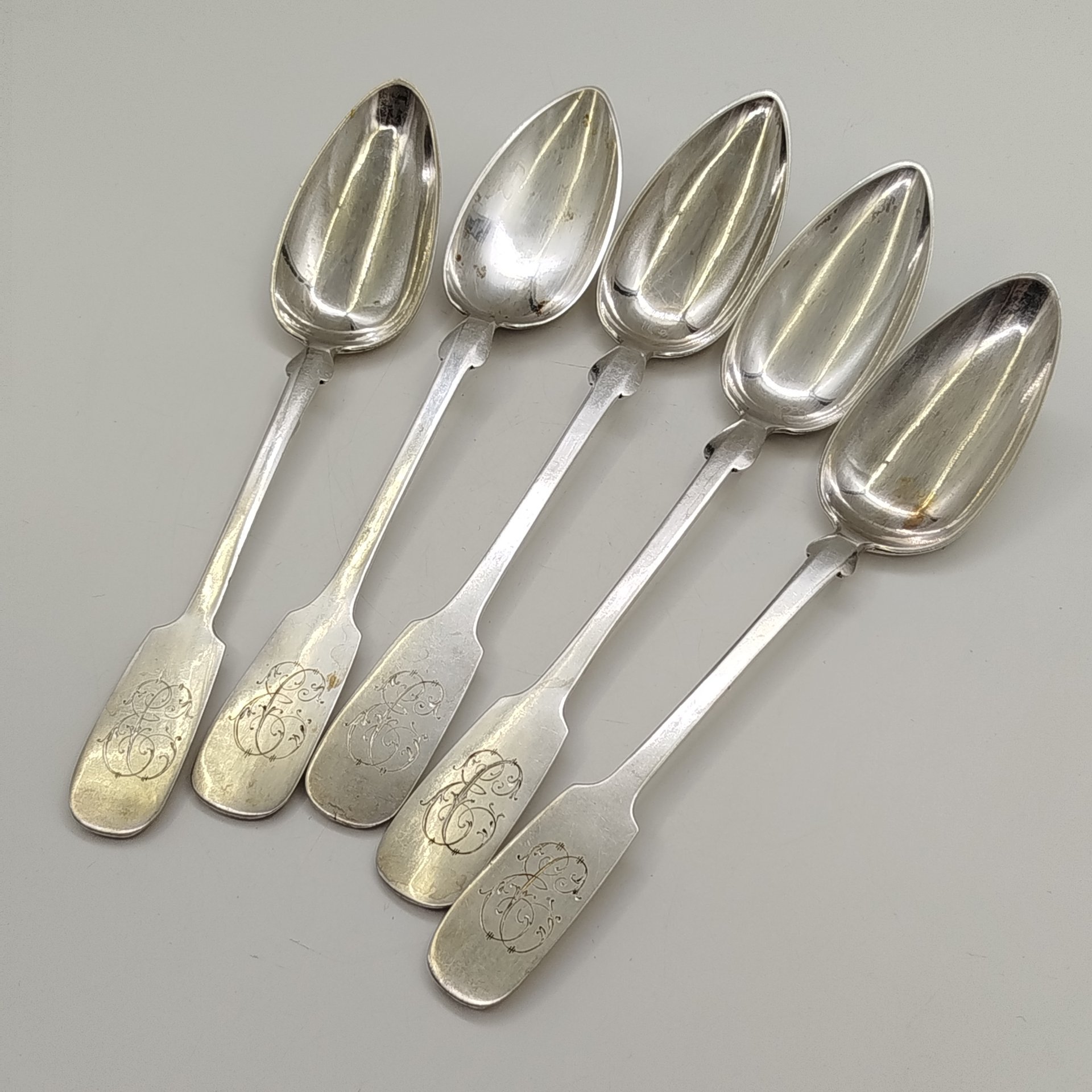 Набор 5 столовых ложек с вензелем на черенках, "Gebrüder Friedländer"