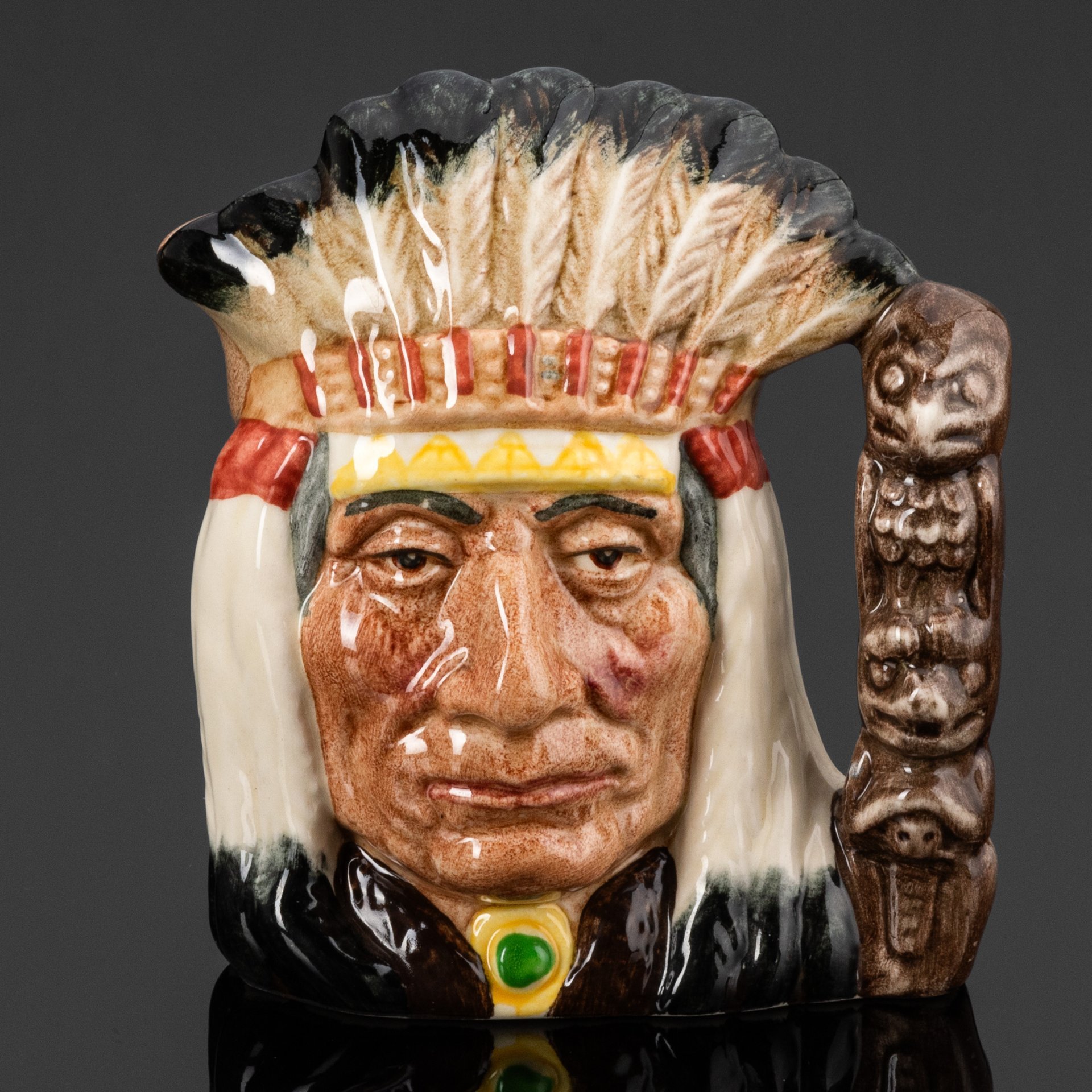 Кувшин миниатюрный (молочник) "Североамериканский индеец" ("North American indian"), Royal Doulton