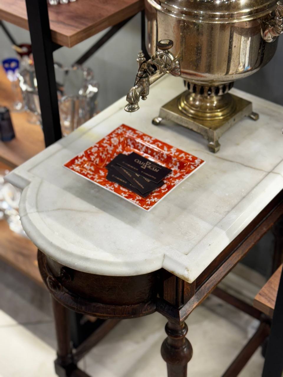 Столик самоварный, дерево, камень, Российская империя, 1900-1910 гг.