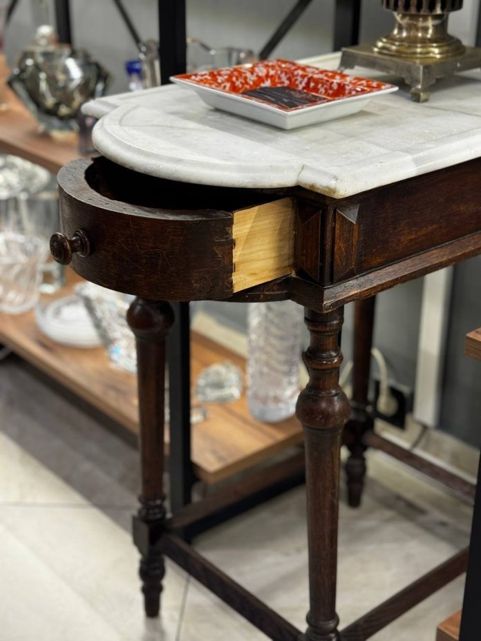 Столик самоварный