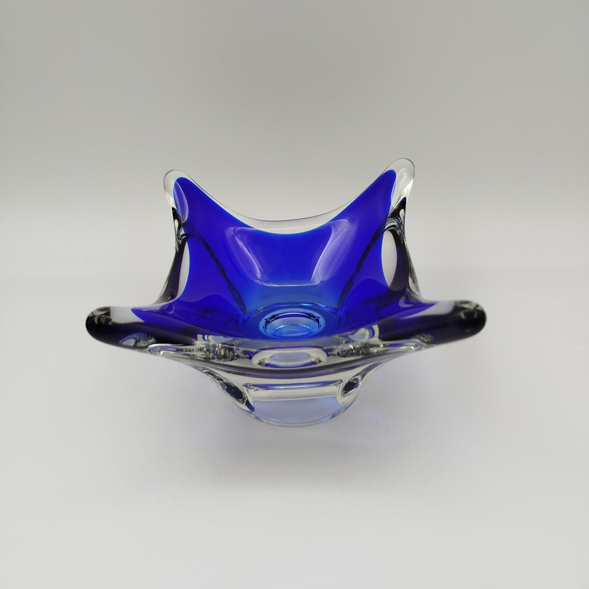 Ваза для мелочей/подсвечник кобальтового цвета, стекло, гутная техника, Ливанский стекольный завод, СССР, 1970-1990 гг.