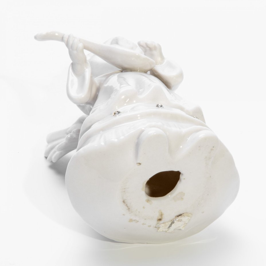 Статуэтка "Ангел играющий на лютне", фарфор, стразы, Китай, 2000-2015 гг.