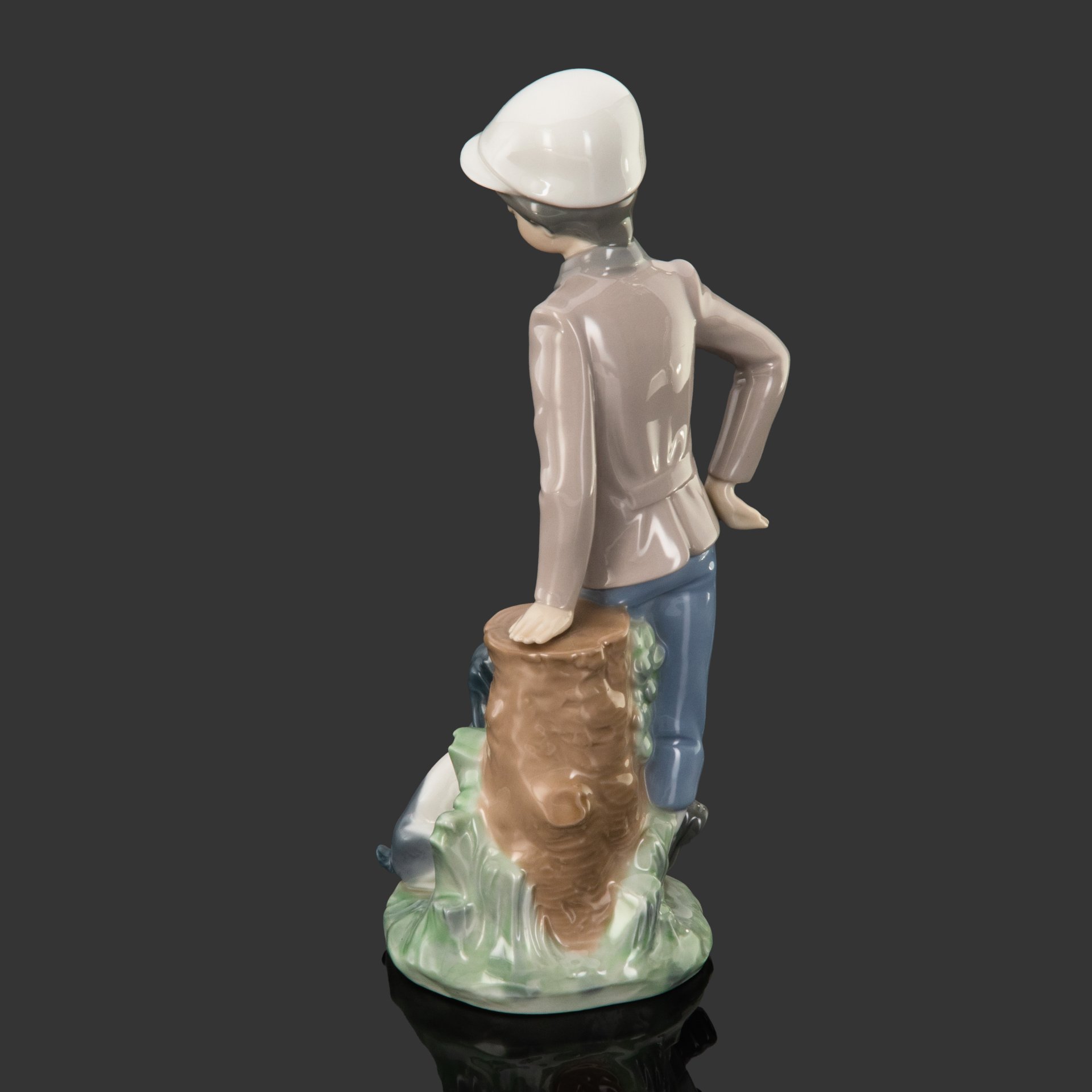 Статуэтка "Мальчик с собакой", скульптор Jose Roig, фарфор, роспись, NAO Porcelain, Испания, 1983 г.