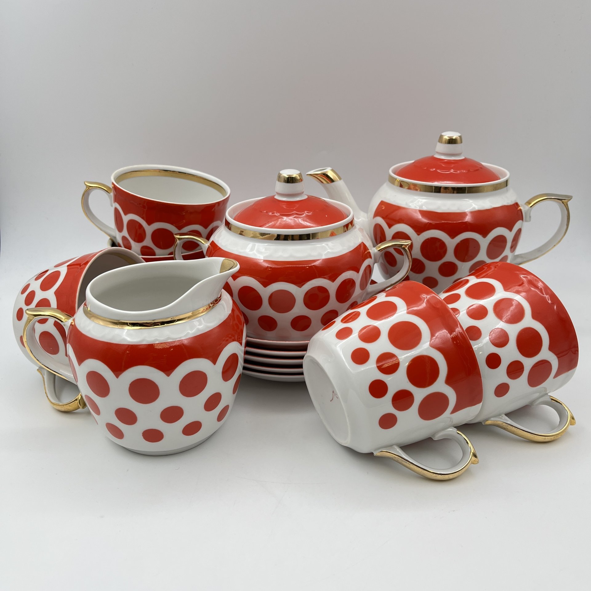 Чайный сервиз на 5 персон (13 предметов)