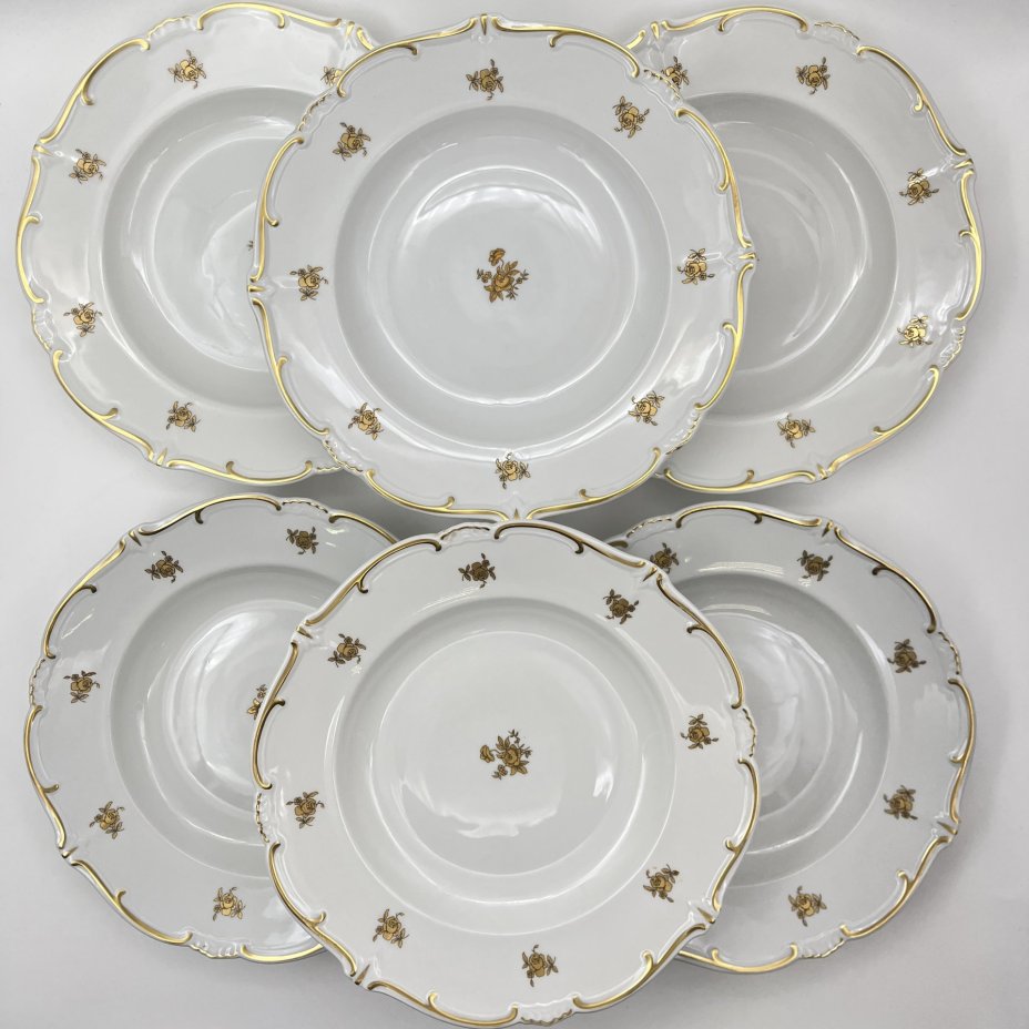 Набор из 6-ти обеденных тарелок, украшенных цветочным декором, фарфор, золочение, Weimar Porzellan (Веймарский фарфор), ГДР, 1950-1980 гг.