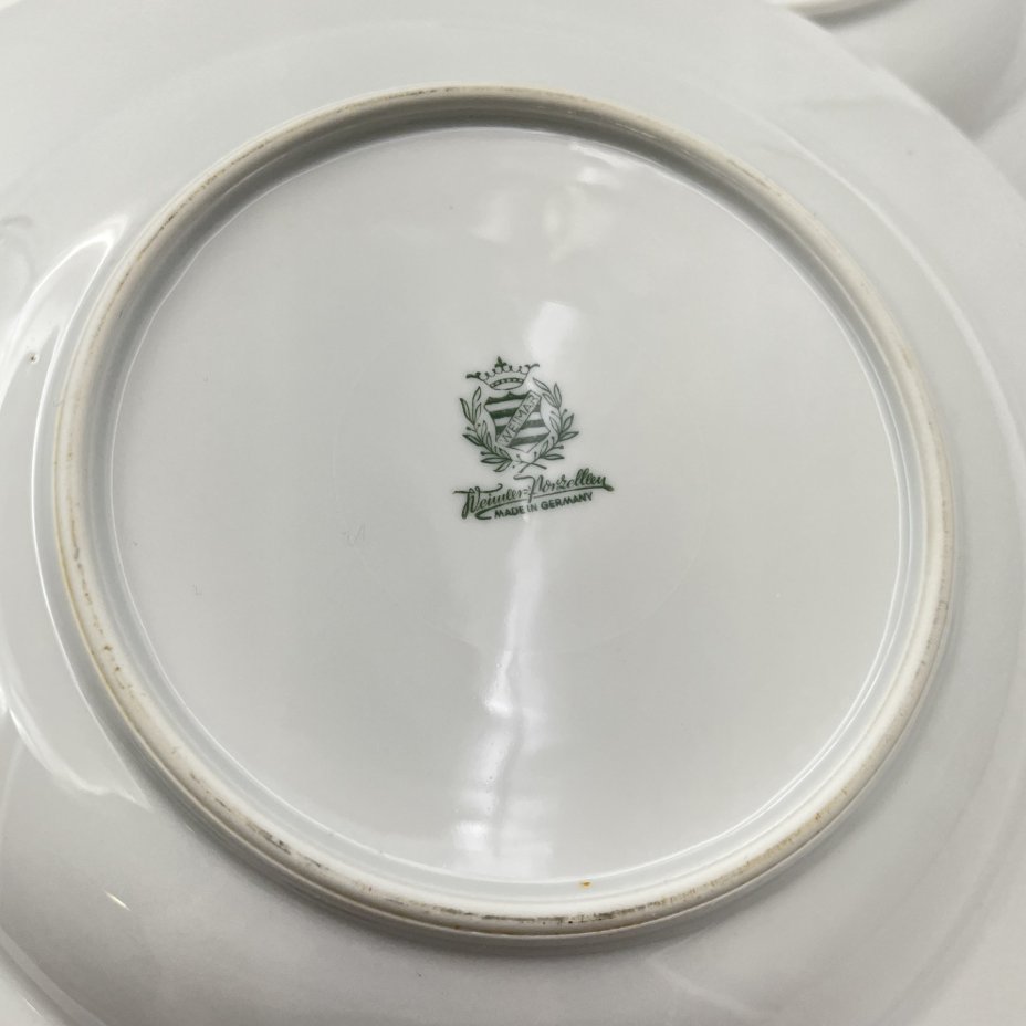 Набор из 6-ти обеденных тарелок, украшенных цветочным декором, фарфор, золочение, Weimar Porzellan (Веймарский фарфор), ГДР, 1950-1980 гг.