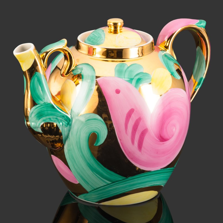 Чайник доливной «Розовая птица», автор П.В. Леонов, фарфор, роспись, золочение, Дулевский фарфоровый завод (Дулёво), СССР, 1968-1991 гг.