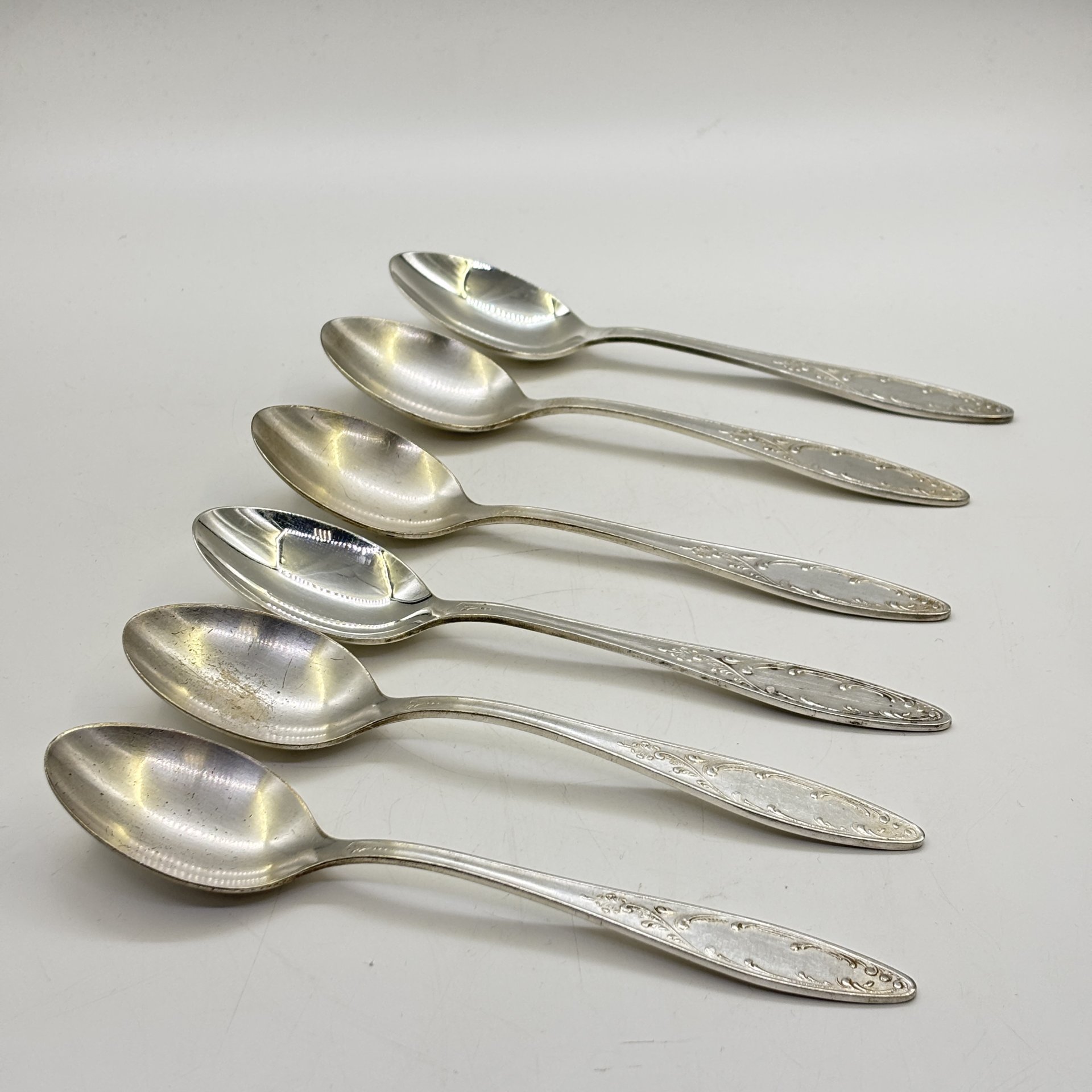 Набор из шести ложек "Пламя", мНЦ (медь-никель-цинк), Кольчугинский завод цветных металлов, СССР, 1960-1980 гг.