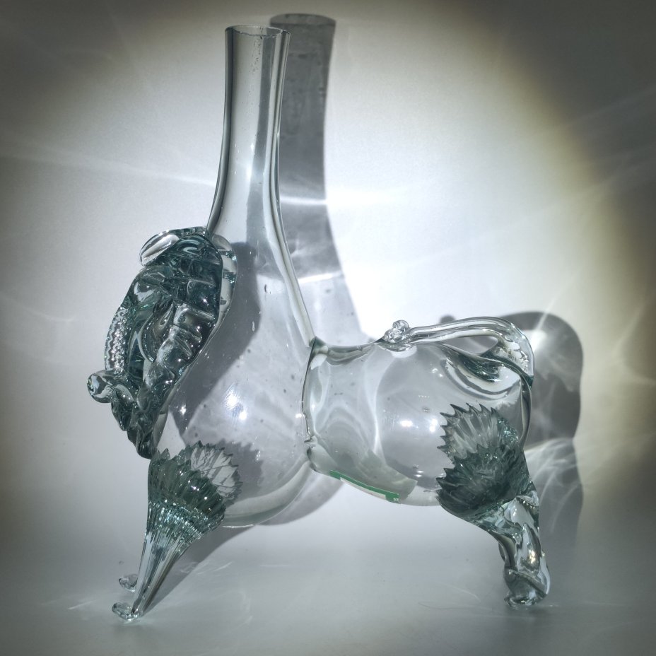 Бутылка фигурная для бальзама "Лев", ЗАО Пчеловодный комбинат "Коломенский"