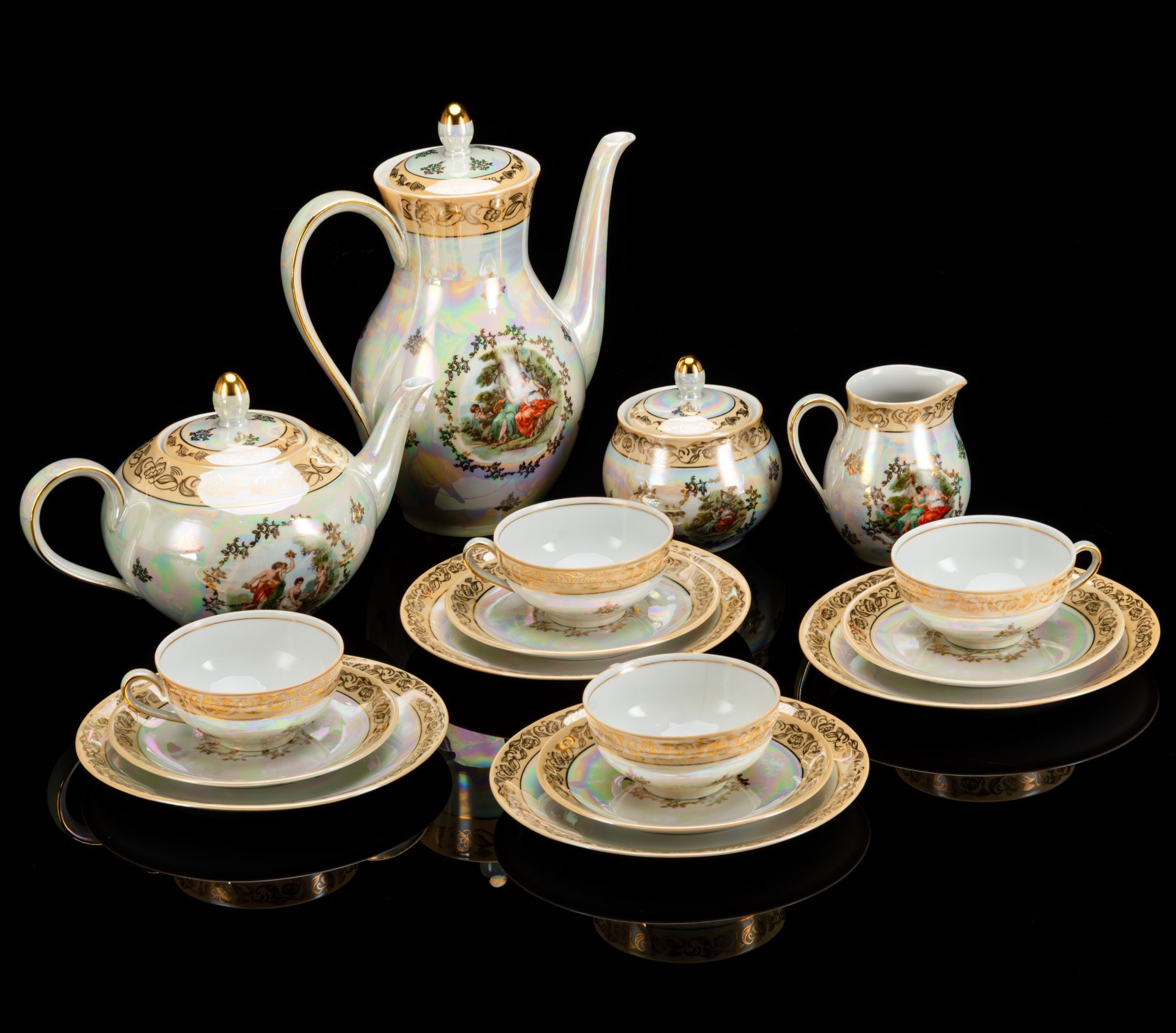 Сервиз чайный "Мадонна" на 4 персоны (16 предметов), фарфор, деколь, люстр, золочение, Oscar Schlegelmilch, ГДР, 1960-1972 гг.