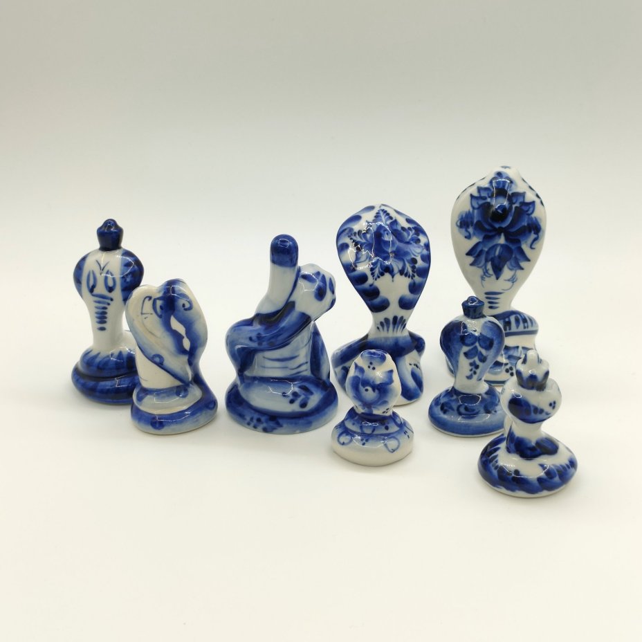 Набор из восьми статуэток "Змеи", Гжель