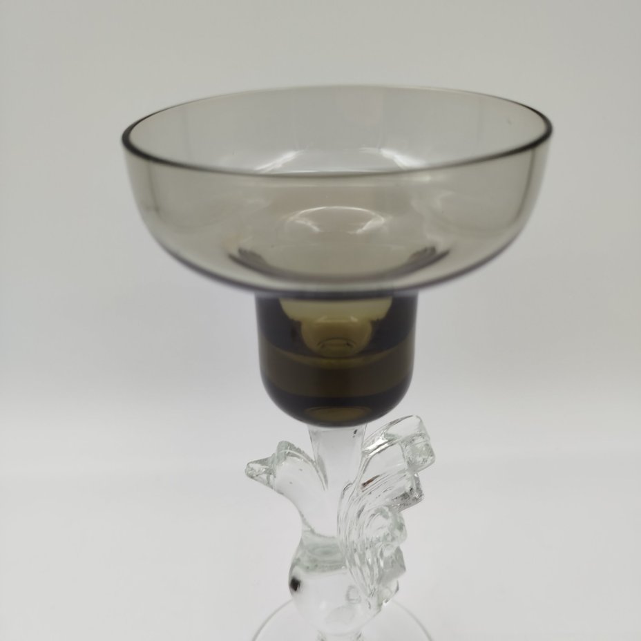 Подсвечник "Птица счастья" дымчатого оттенка, цветное стекло, Гусевской хрустальный завод (Гусь-Хрустальный), Российская Федерация, 1991-2010 гг.