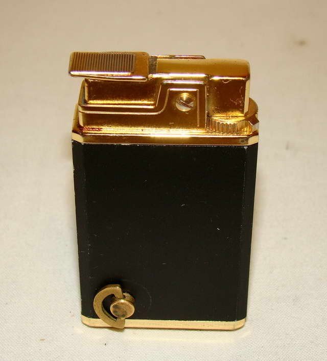 Зажигалка музыкальная