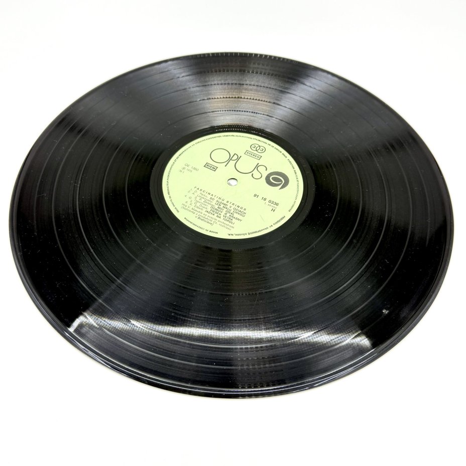 Грампластинка " The String Orchestra Of Vieroslav Matušík – Fascinating Strings", LP (Long play), EX (excellent), Opus
