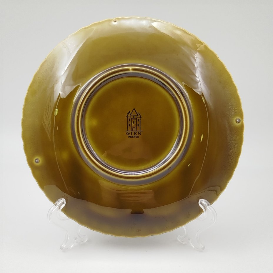 Декоративная тарелка из серии "Замки Франции"  (Blois), Gien