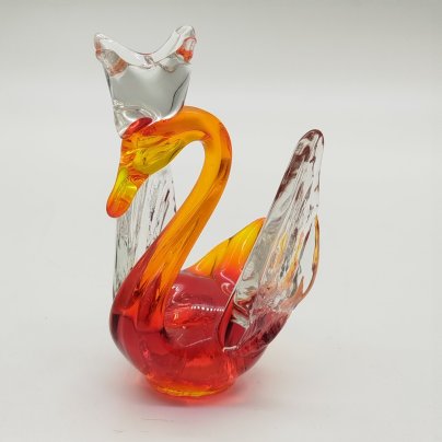 Статуэтка "Царевна-Лебедь", цветное стекло, гутная техника, Российская Федерация, 1990-2015 гг.