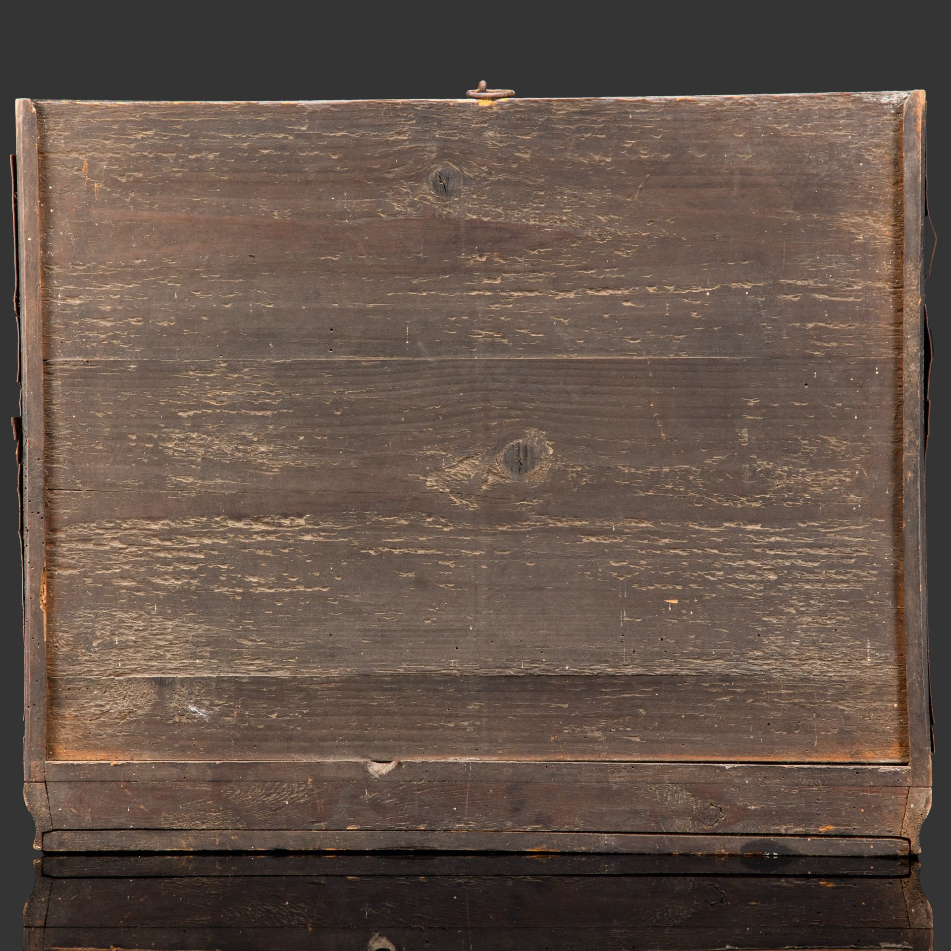 Икона-диптих составная: "Господь Вседержитель" и "Святые апостолы Петр и Павел", в киоте с растительным декором, дерево, левкас, темпера, золочение, цировка, стекло, Российская империя, 1890-1915 гг.