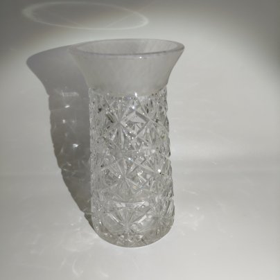 Ваза для цветов с рельефным декором, хрусталь, алмазная грань, Ленинградский завод художественного стекла (ЛЗХС), СССР, 1970-1980 гг.