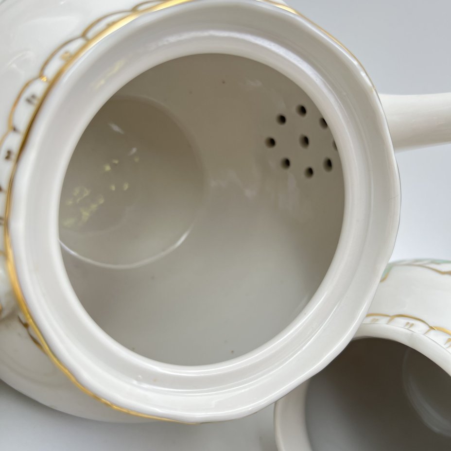 Сервиз чайный "Барбарис" (зеленый) на 5 персон (13 предметов), автор Е. П. Смирнов