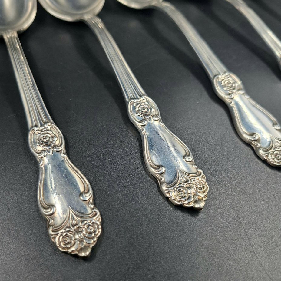 Набор из шести обеденных ложек "Серебряная роза", мНЦ (медь-никель-цинк), Кольчугинский завод цветных металлов, СССР, 1970-1990 гг.
