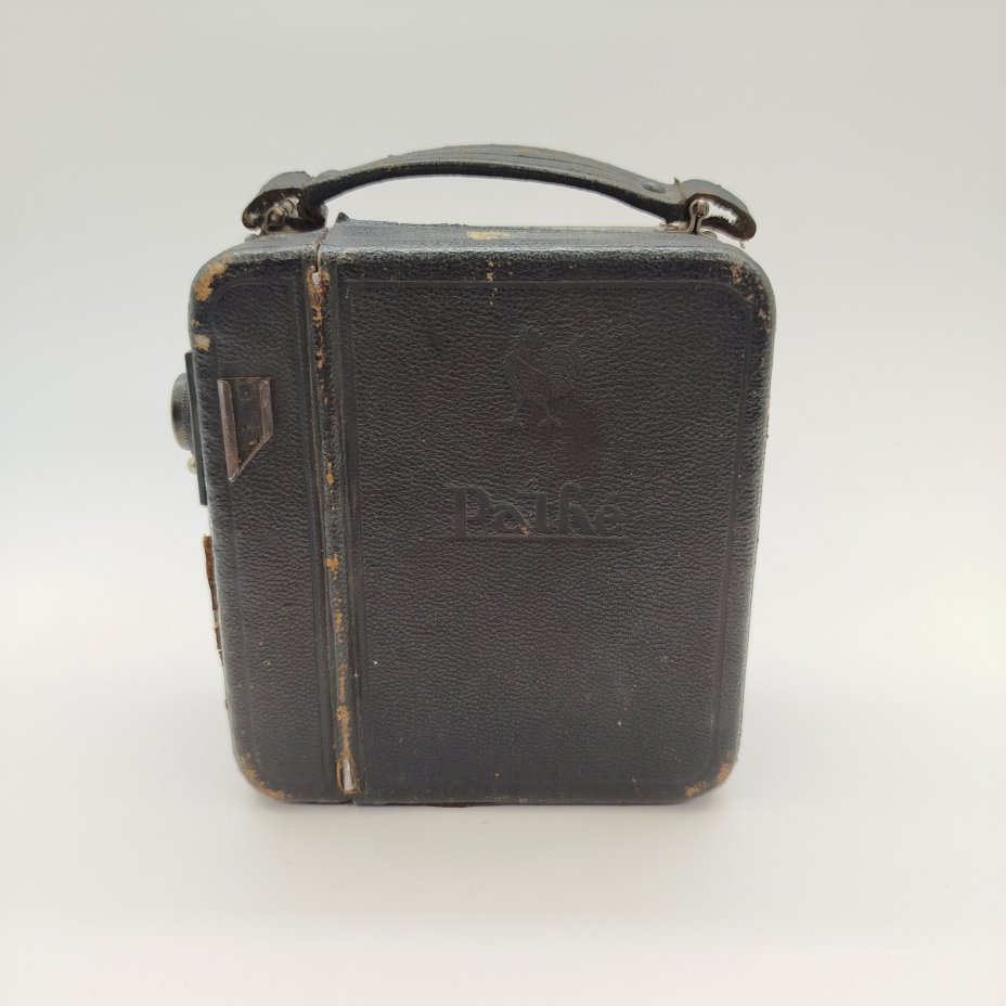 Кинокамера Pathe "Motocamera"? тип пленки 9,5 мм