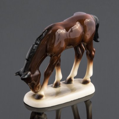 Статуэтка "Жеребенок", фаянс, роспись, глазурь, Hertwig & Co., Германия, 1941-1958 гг.