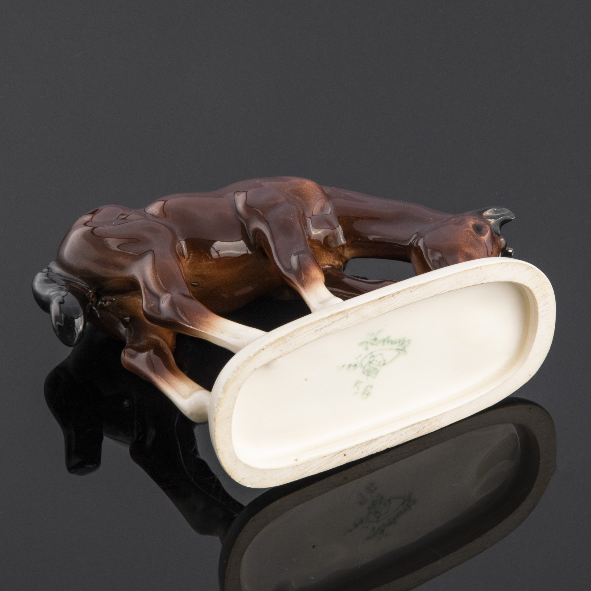 Статуэтка "Жеребенок", фаянс, роспись, глазурь, Hertwig & Co., Германия, 1941-1958 гг., Hertwig & Co.