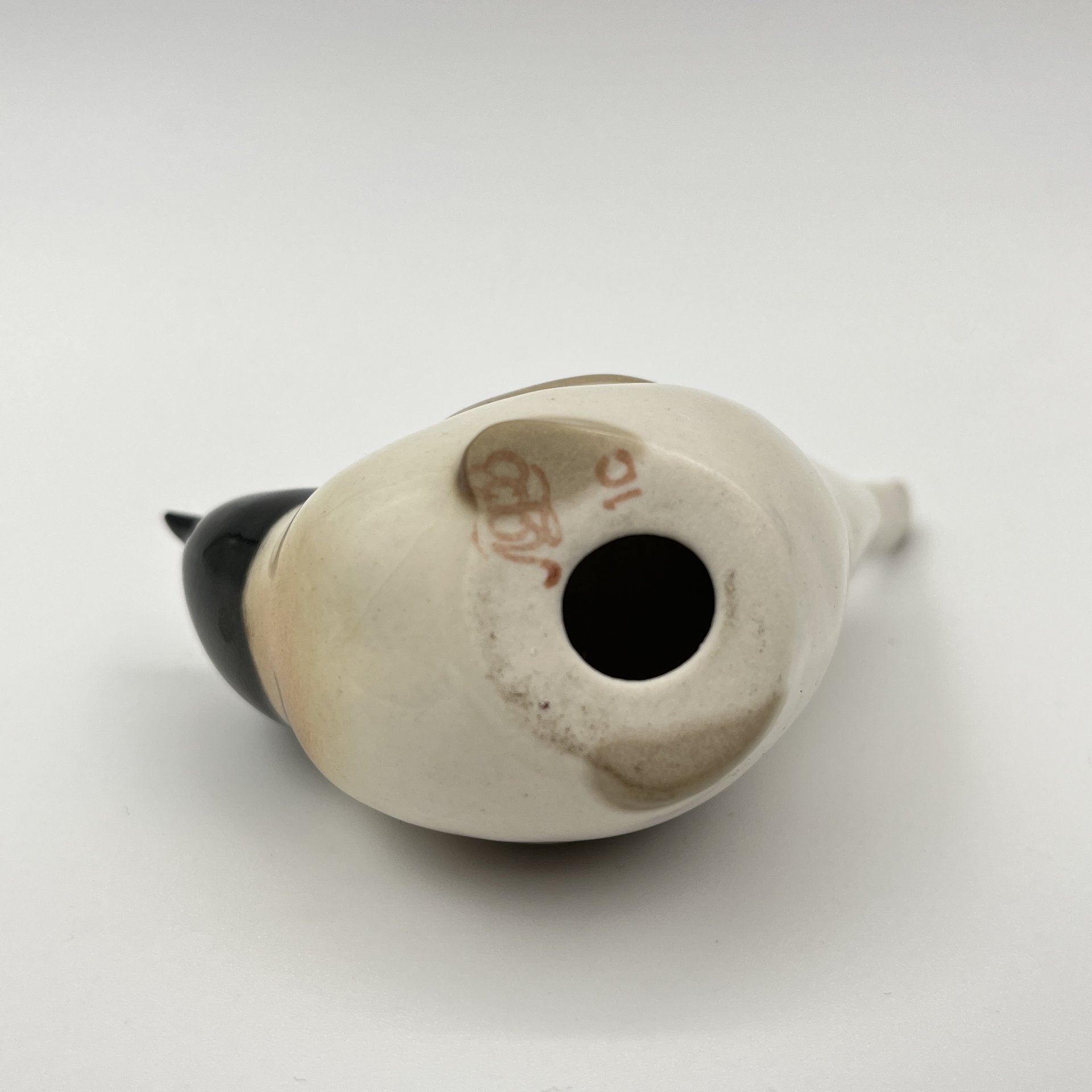 Статуэтка "Горихвостка", скульптор П.Веселов, фарфор, роспись, Ленинградский фарфоровый завод (ЛФЗ), СССР, 1980-1990 гг.