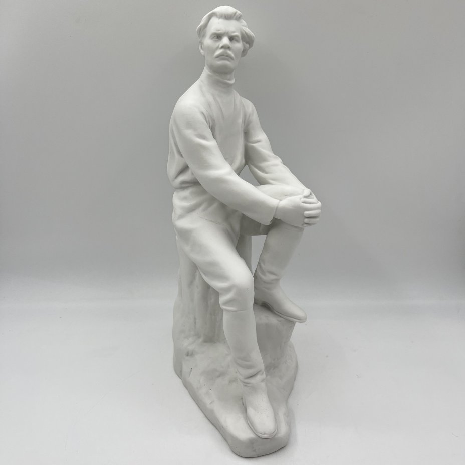 Статуэтка "Максим Горький", автор В.Г. Стамов
