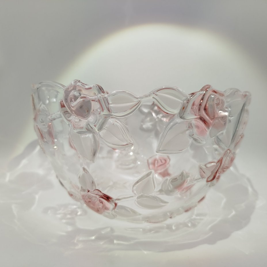 Крупный салатник с рельефным цветочным декором, стекло, Walther Glas, Германия, 1990-2010 гг., Walther Glas