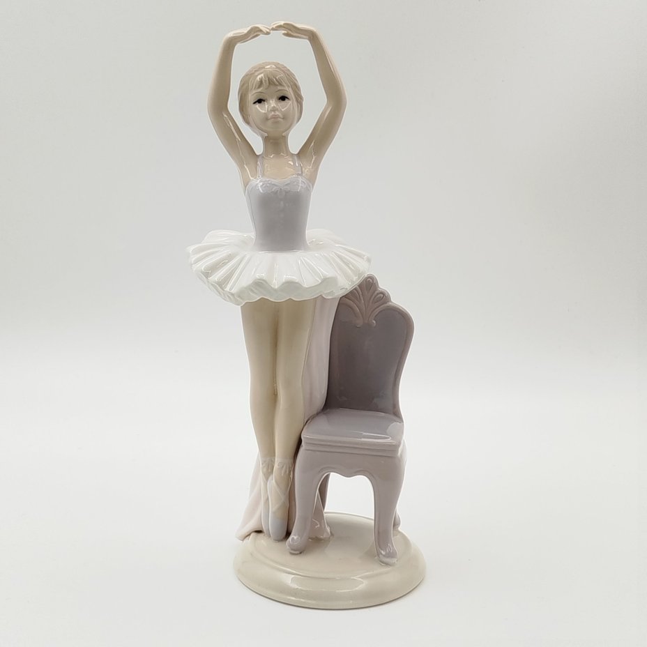 Статуэтка "Балерина", The Leonardo Collection, фарфор, роспись, Великобритания, 1990-2010 гг.