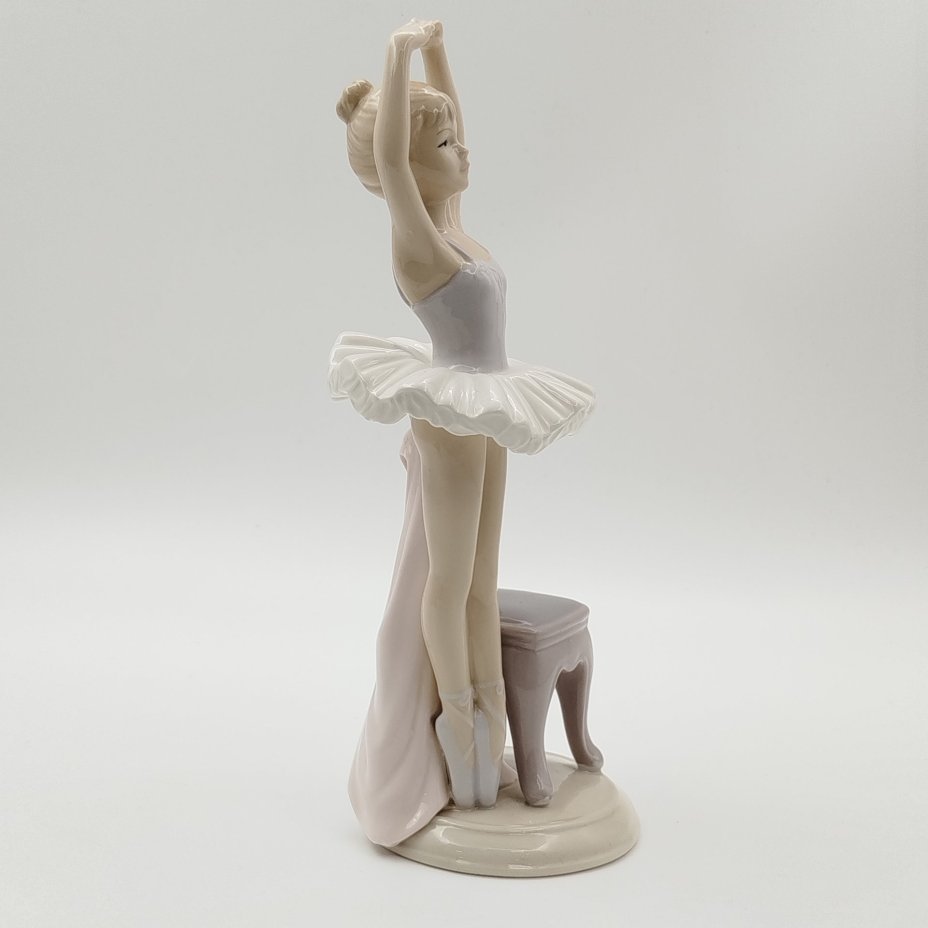 Статуэтка "Балерина", The Leonardo Collection