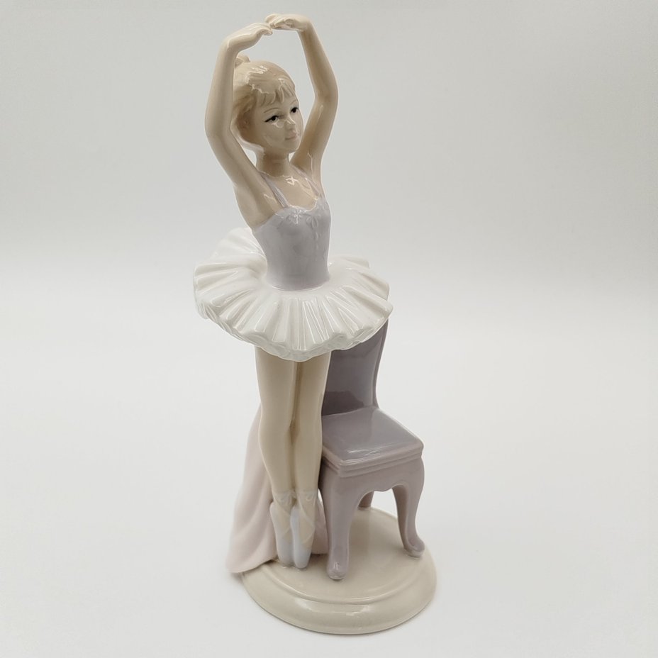 Статуэтка "Балерина", The Leonardo Collection