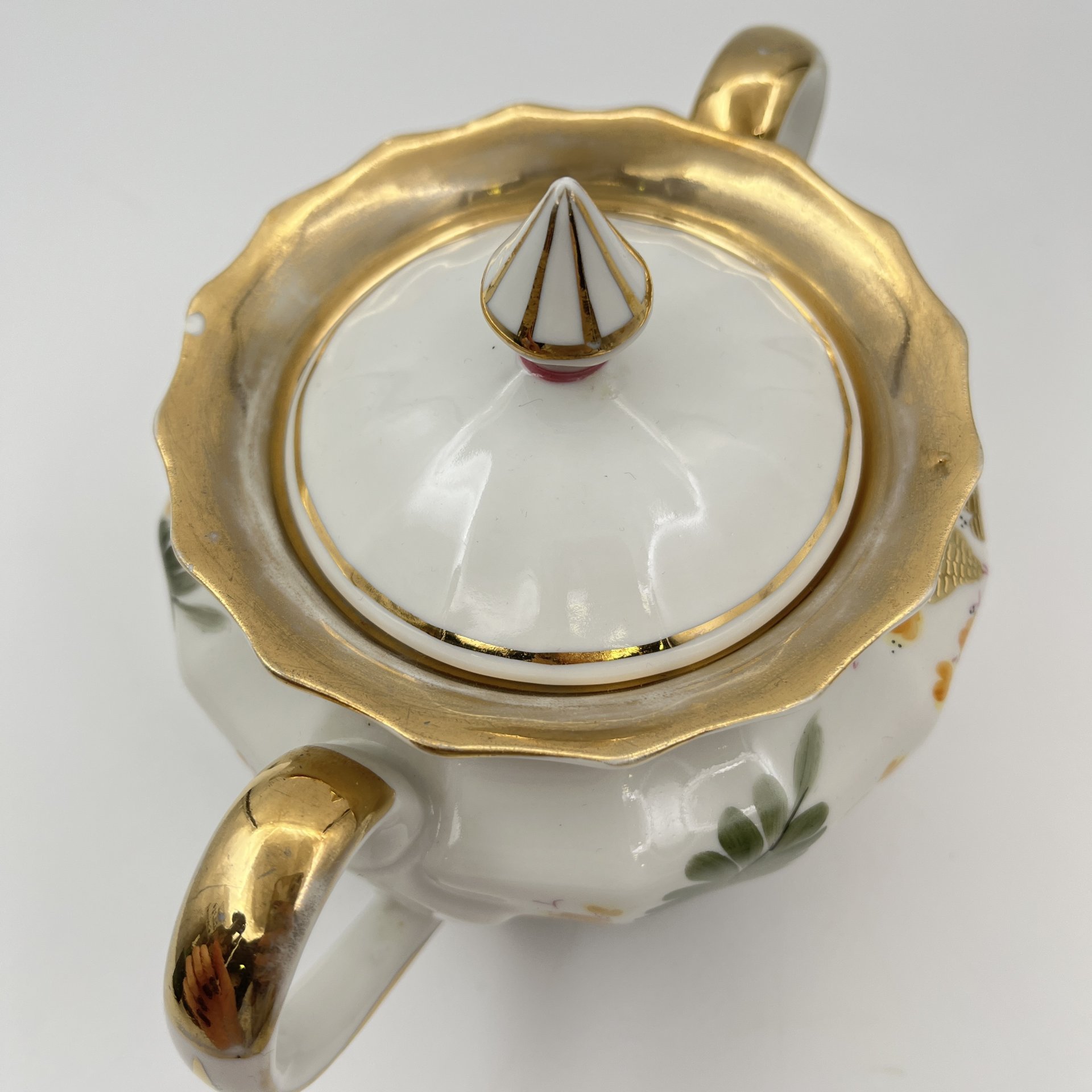 Сахарница из сервиза "Горюн-трава" (крышка в подборе), фарфор, роспись, золочение, Дмитровский фарфоровый завод (ДФЗ Вербилки), СССР, 1965-1991 гг.