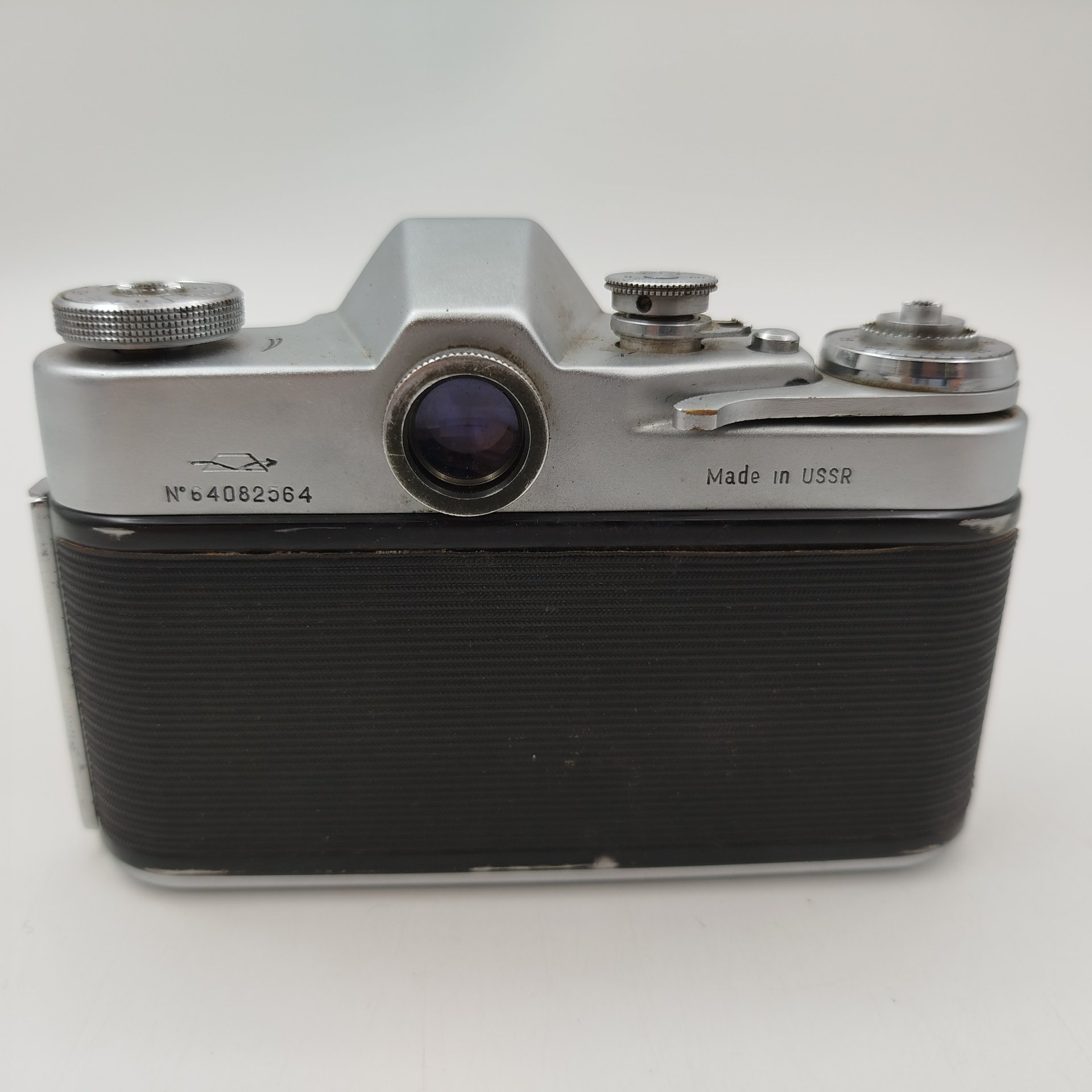Фотоаппарат "Зенит-3М" с объективом "Гелиос-44" в оригинальном кофре, металл, стекло, пластик, кожа, Красногорский механический завод (КМЗ), СССР, 1964 г.