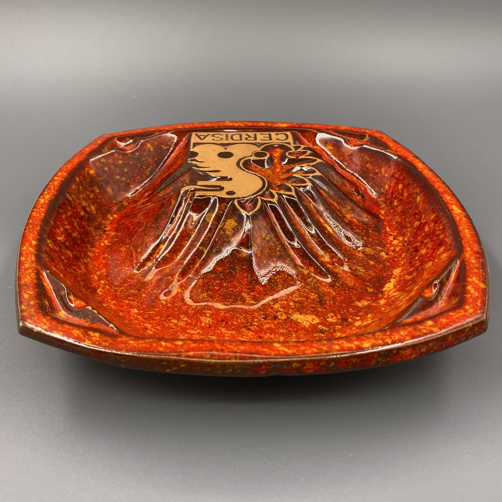 Пепельница квадратной формы Ceramica Vasaro Faenza