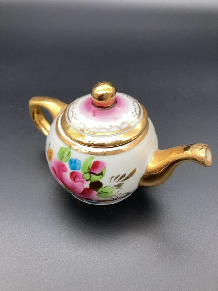 Чайник миниатюрный от самовара, Гжель, Гжельский фарфоровый завод