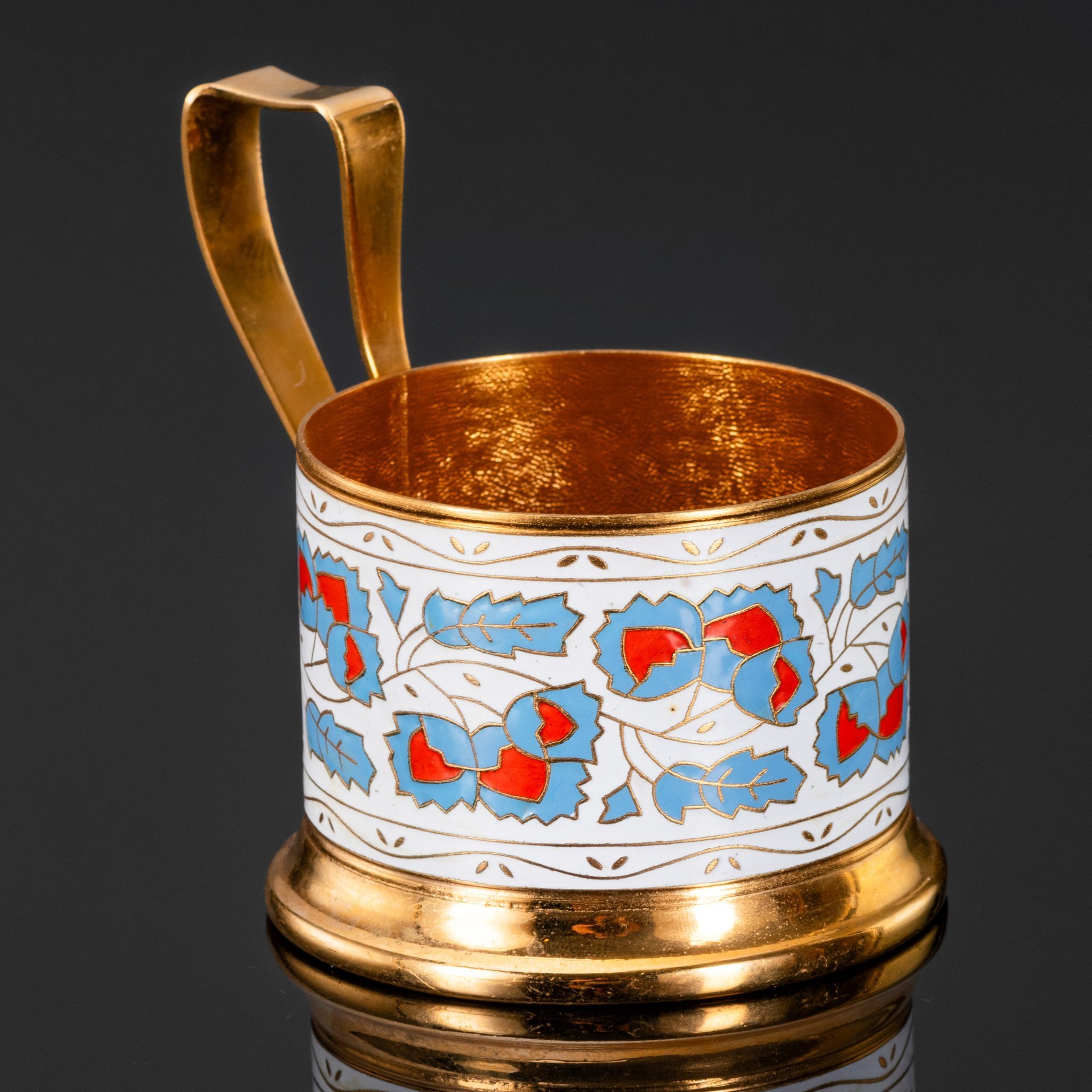 Подстаканник "Орехи" (белый фон), латунь, эмаль, золочение, Ленинградская ювелирная фабрика, СССР, 1970-1980 гг., Ленинградская ювелирная фабрика