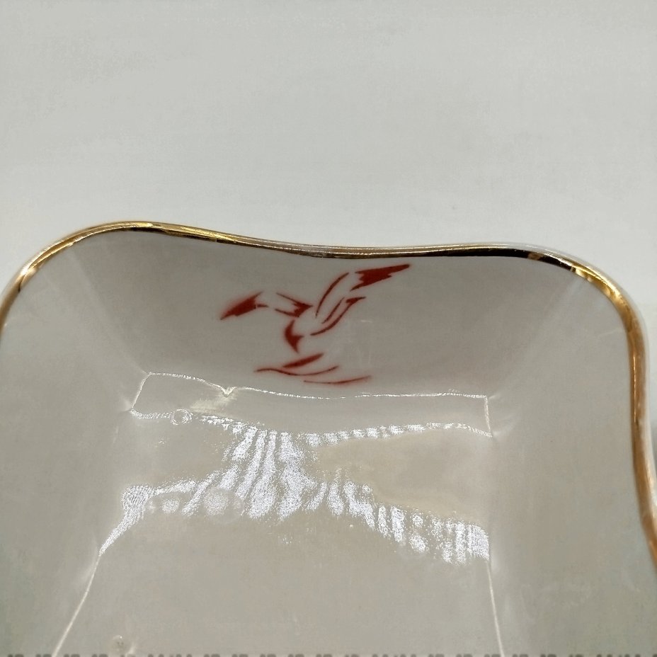 Набор из двух сервировочных блюд с изображением чайки, Рижский фарфорово-фаянсовый завод