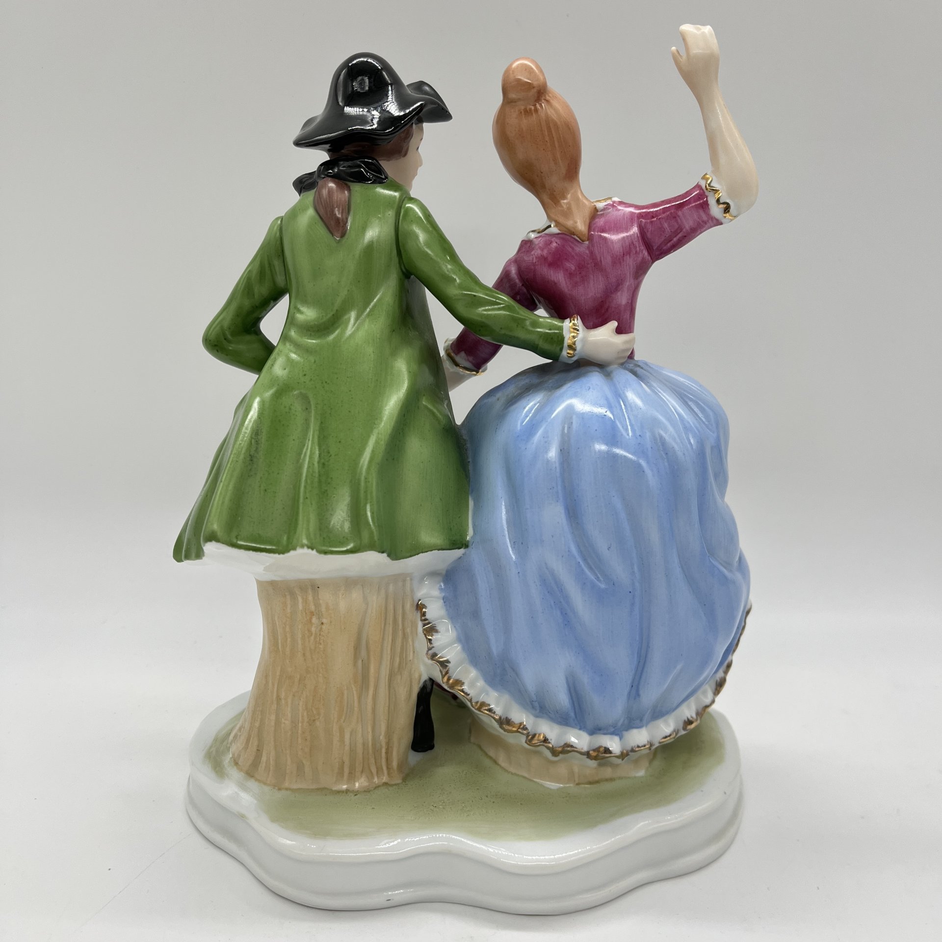 Статуэтка "Галантная сцена", CDC Rococo Collection