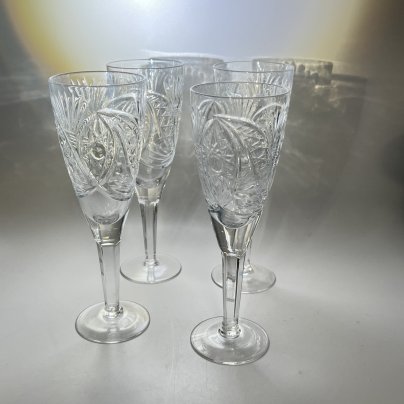 Набор из 4 бокалов с резным геометрическим декором, хрусталь, алмазная грань, СССР, 1970-1990 гг.