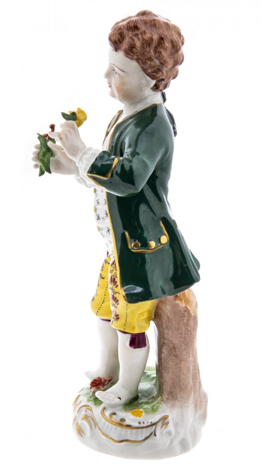 Статуэтка "Мальчик с цветами", фарфор, роспись, фирма "Saxony Painted Porcelain. Carl Thieme", Германия, 1930-1960 гг., Sächsische Porzellan-Manufaktur Dresden GmbH