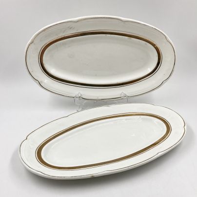 Набор из 2-х селёдочниц (сервировочных блюд) овальной формы с минималистичным декором, фаянс, золочение, Конаковский фаянсовый завод им. М.И. Калинина (ЗиК Конаково), СССР, 1962-1991 гг.